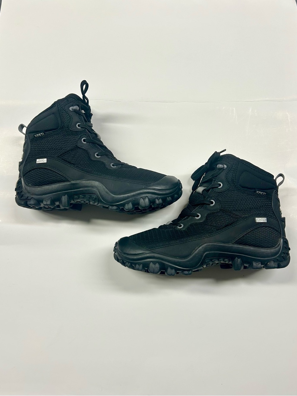 Women's Black Lace-Up Hiking Boots Size 8 - Picture 9 of 16